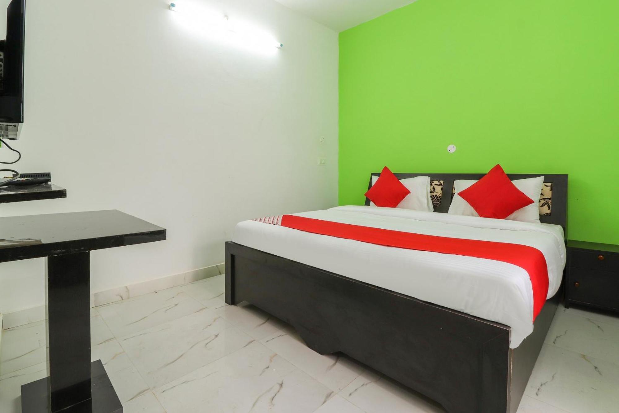 Collection O Vedanta Residency Hotel Lucknow Exterior photo